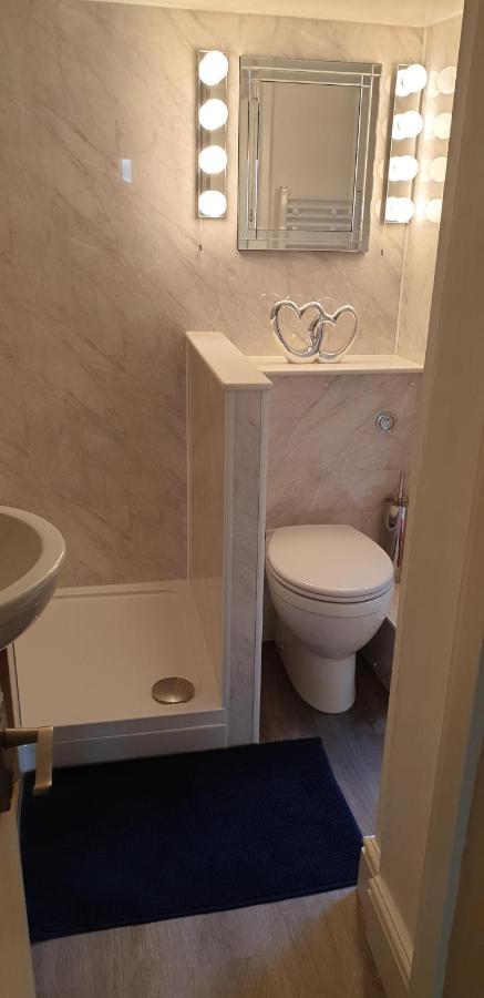 Seaview Paradise 1-Bed Apartment Бармут Екстериор снимка